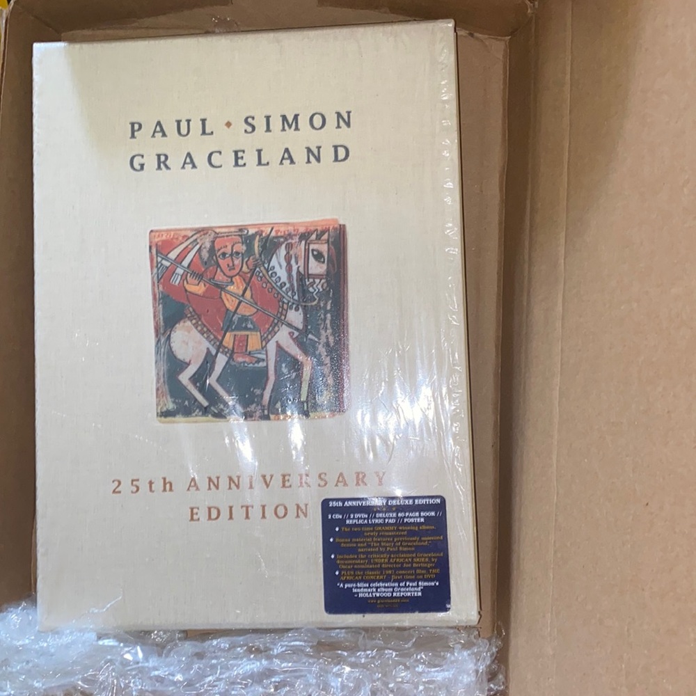 Paul Simon Graceland 25th anniversary edition, almost perfect condition